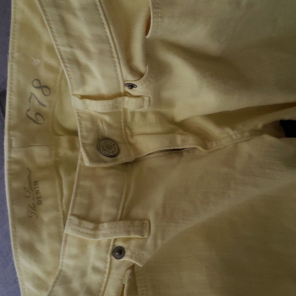 The Limited demin 678 jeans women's size  4 yellow 6" zip ankle - Picture 9 of 16